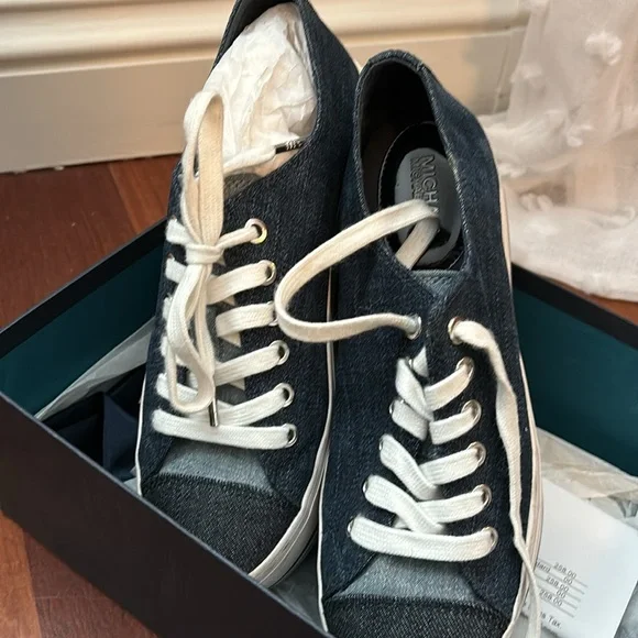 Michael Kors Platform Sneakers - Picture 5 of 6